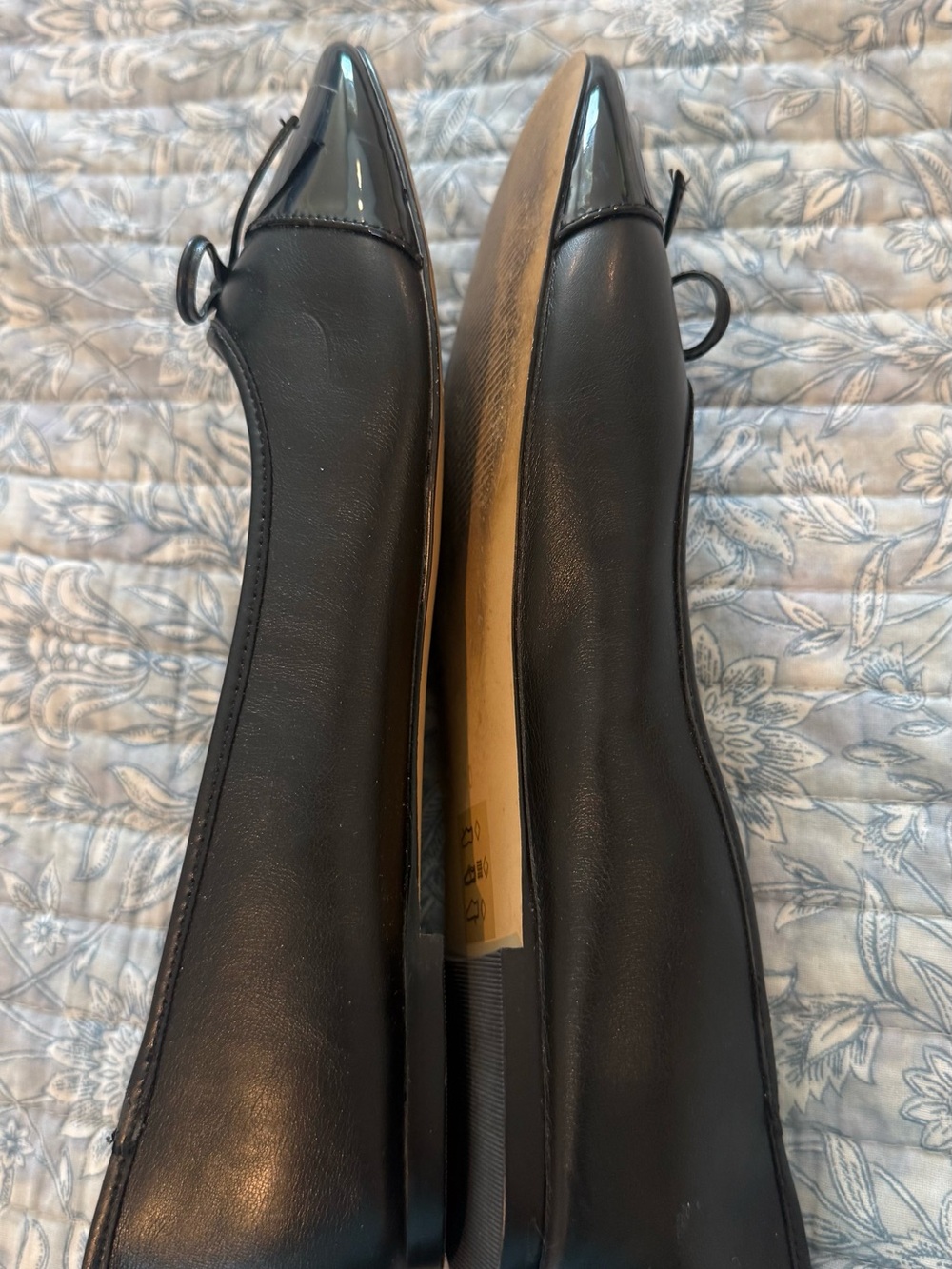 Black Pointed Toe Ballet Flats with Patent Tips